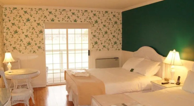 Двухместный номер Standard South Thompson Inn & Conference Centre