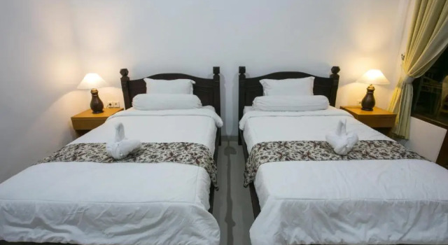 Wijaya Guesthouse, Reservar Hotel Hotéis em Bali com piscina, Piscina