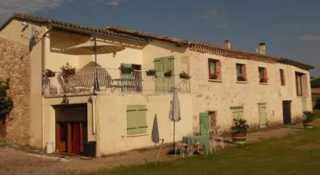 Chambres d'hôtes Tarn - La Maison du Chai, Book Hotel Castelnau-de-Montmiral Tarn