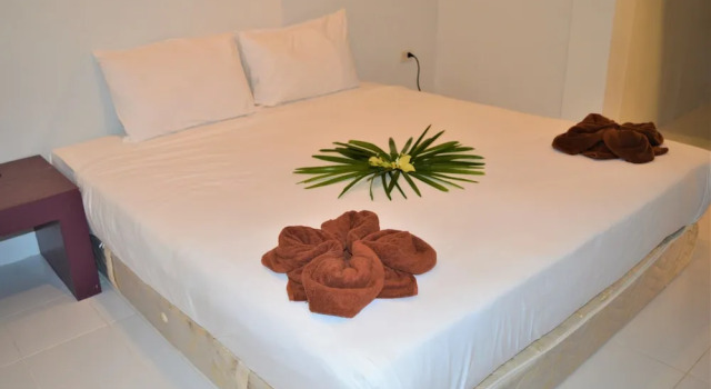 Номер Deluxe с балконом B Square Hotel