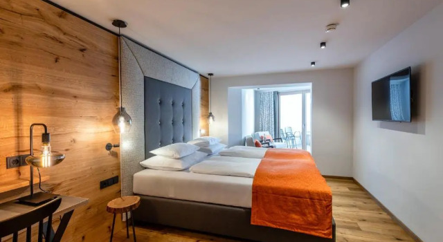 Полулюкс Hotel das Zwölferhaus
