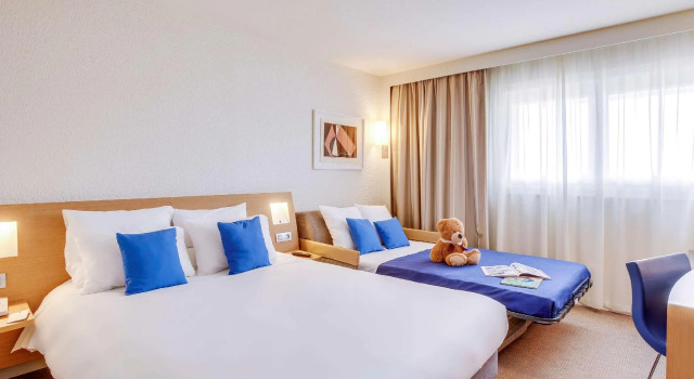 Двухместный номер Superior Novotel Poissy Orgeval