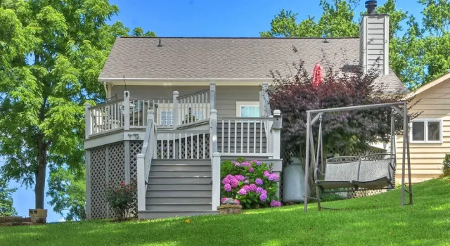 Коттедж Lakefront Hiawassee Home w/ Boat Dock & Hot Tub!