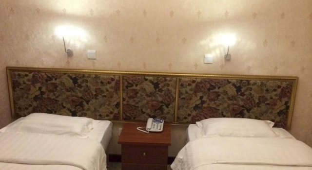 Seaside No. 4 Business Hotel- Dalian, Book Hotel Dalian 