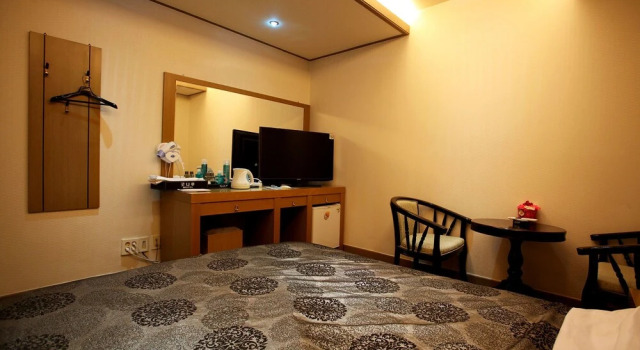 Gongju Gunnaru, Prenota Hotel Gongju 