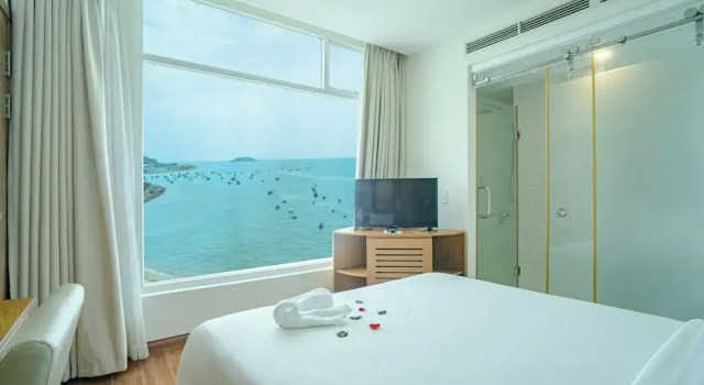 Двухместный номер Standard с видом на горы Glamour Hotel Nha Trang