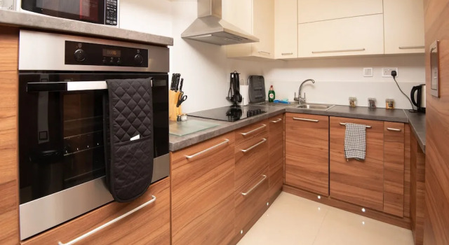Студия Economy Livin Serviced Apartments