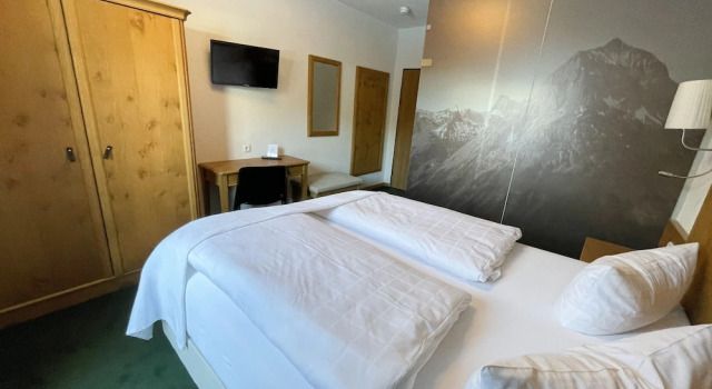 Двухместный номер Classic с балконом Posthotel Lechtal, Arlberg