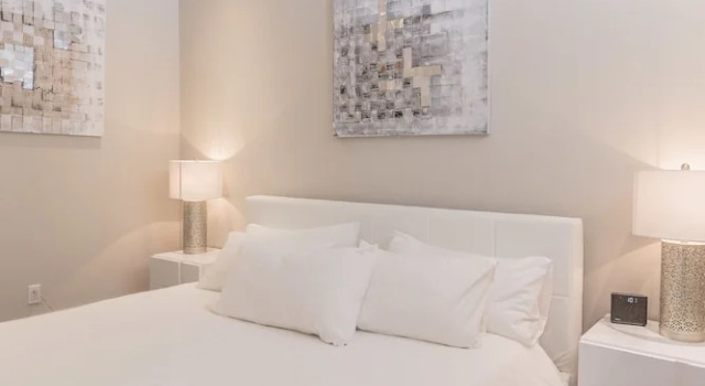 Апартаменты с 3 комнатами Parc Avenue Lofts