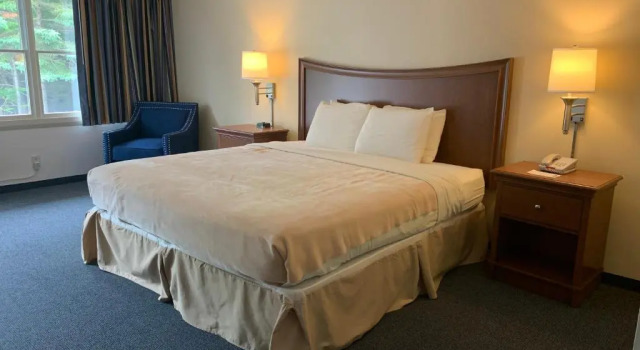 Номер Standard High Seas Motel