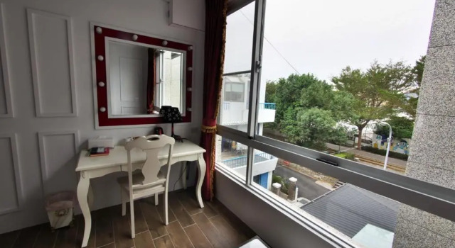 Standardowy dwuosobowy pokój z widokiem na ogród Oia Cafe B&B