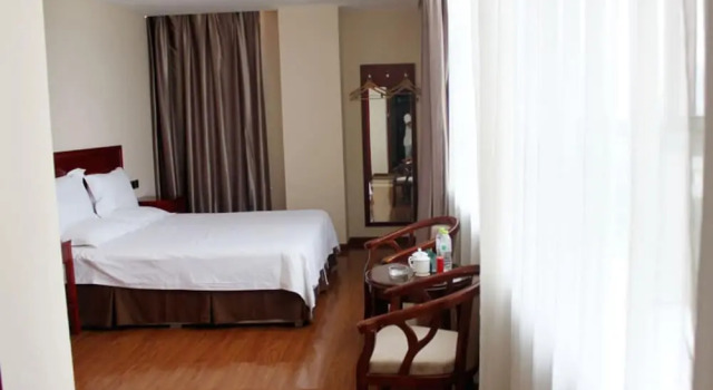 GreenTree Inn Jining Yanzhou Jiuzhou Fangyuan Business Hotel, Reservar Hotel Yanzhou Shandong