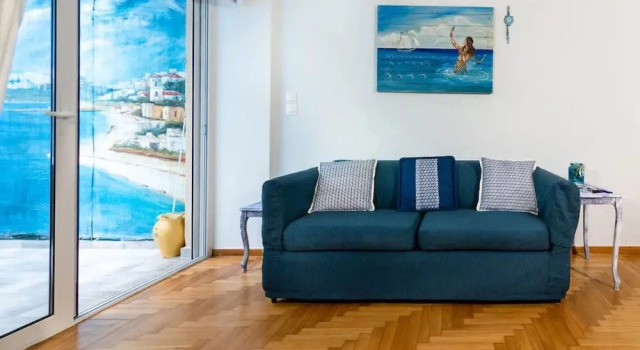 Seaside Escape With Balcony in Paleo Faliro