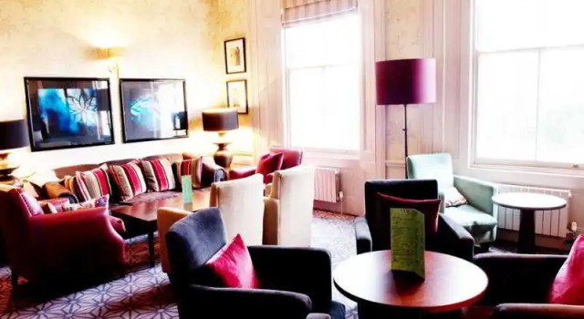 De Vere Uplands House, Забронировать Отель Отели Хай-Уиком с завтраком, Завтраки