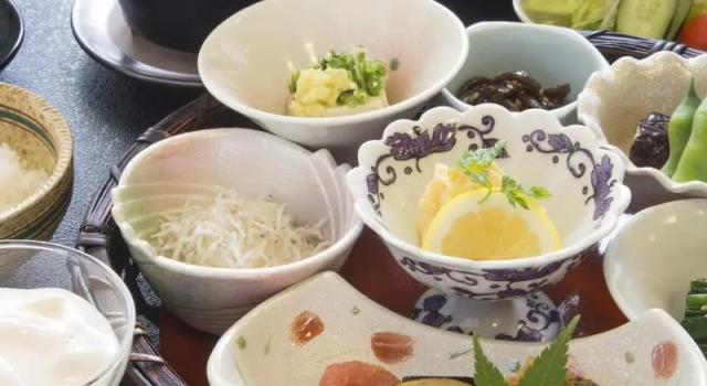 Kurokawa Onsen Yumerindo, Book Hotel SPA-hoteller i Minamioguni, SPA