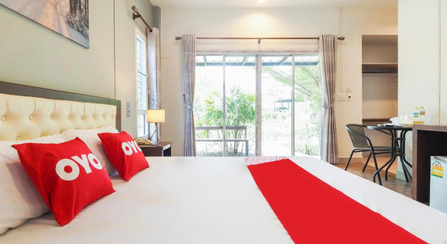 OYO 733 T Resort, Rezervovat Lázně / Resort Hotely v Suphan Buri s bazénem, Bazén