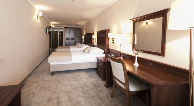 Трёхместный номер Standard с балконом и с видом на море Grand Hotel Neum Wellness & Spa