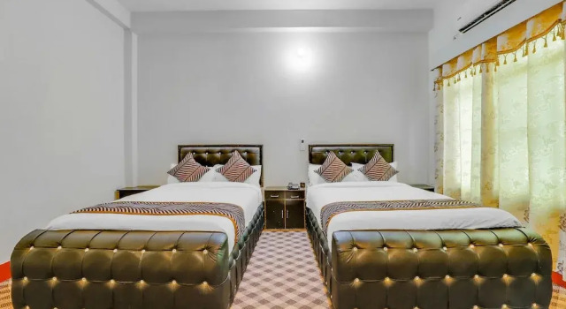 OYO 566 Hotel Dravya Kuteer, Забронировать Отель Непалгандж 