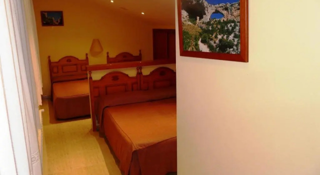Четырёхместный номер Standard Hostal Casa Castro