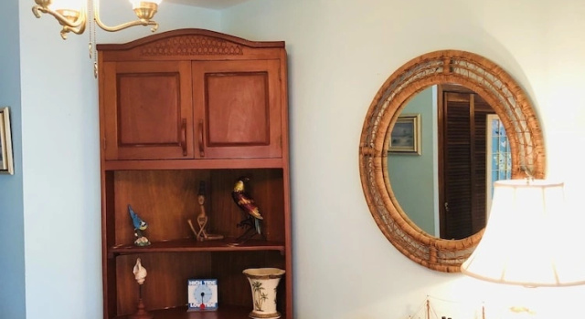 Четырёхместный люкс Grand Coral Cove Inn