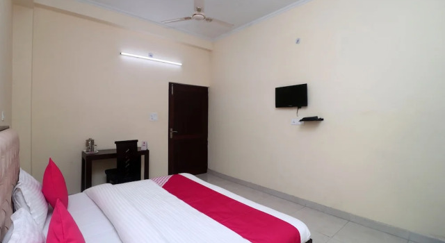 Номер Standard OYO 16109 Hotel Ayaan