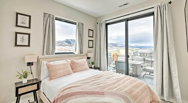 Newly-built Lakeside Gem w/ Community Perks!