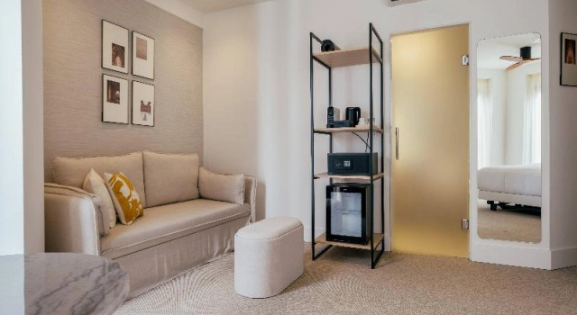 Полулюкс c 1 комнатой с балконом Hotel Cetina Casa de Aguilar