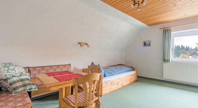 Modern Apartment in Tabarz/Thüringer Wald with Garden, 预订 公寓 塔巴尔茨 图林根森林
