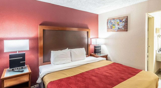 Econo Lodge Zanesville Downtown, Забронировать Отель Зейнсвилл штат Огайо, рядом с Суд округа Маскингам