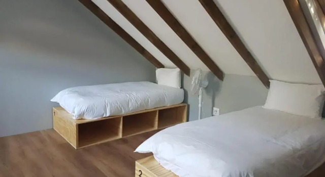 Кровать в общем номере Atlantic Point Backpackers