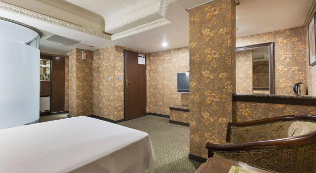 Wing Hotel, Prenota Hotel Hotel a Taybey con parcheggio, Parcheggio