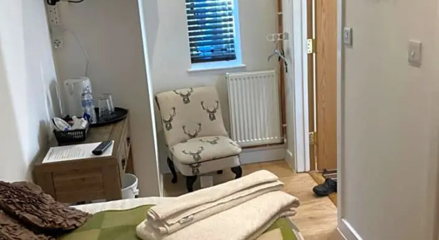The Radnor Arms, Buchen Sie Hotel Malmesbury Wiltshire