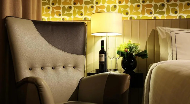 Club Double room Rendezvous Grand Hotel Singapore