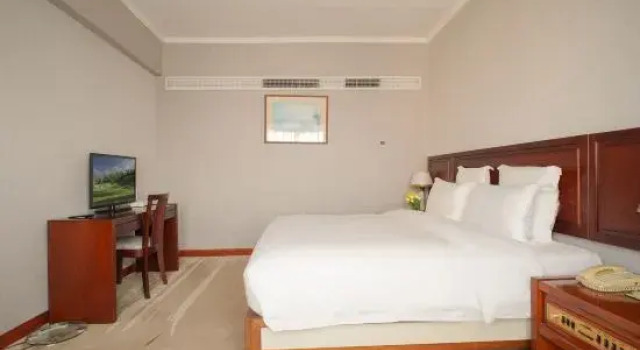 Двухместный люкс с видом на город Jiahe Harbour View Hotel
