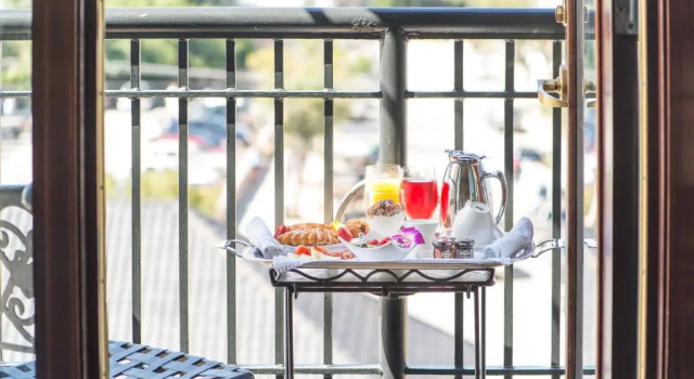 Двухместный люкс с балконом French Quarter Inn