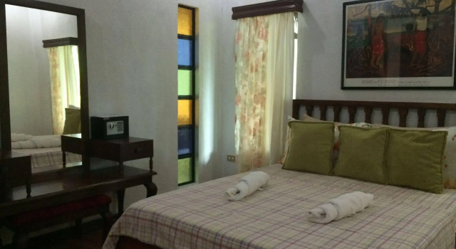 Villa Formosa, Đặt Biệt thự Khách sạn ở Bolod bao gồm bữa sáng, Bữa sáng