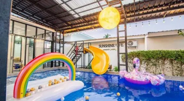 Sunshine Life Pattaya Poolvilla, 预订 酒店 Pong 春武里