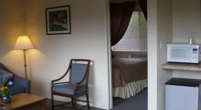 Rainbow Lodge, Забронировать Апарт-отель Лейкпорт штат Калифорния