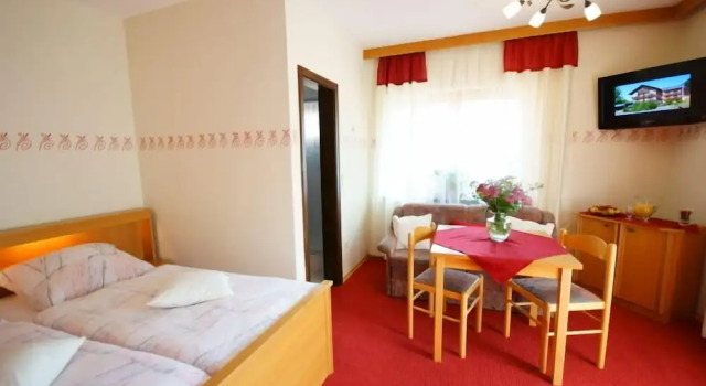Двухместный номер Classic с балконом Landhotel Neuhof
