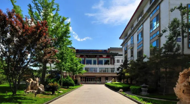 Beijing Sichuan Dragon Garden Hotel, Book Hotel Hoteller i Beijing Province med parkering, Parkering