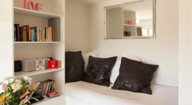 The Love Shack, Book Apartment Arthurs Point New Zealand
