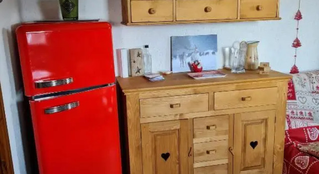 appartement chaleureux, Prenota Appartamento Hotel a Alvernia con parcheggio, Parcheggio