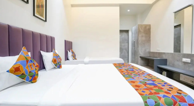 Номер Premium FabHotel Global Spaces - Nr NESCO Exhibition Center