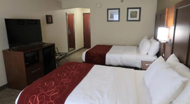 Номер Superior Comfort Suites Pittsburgh Airport