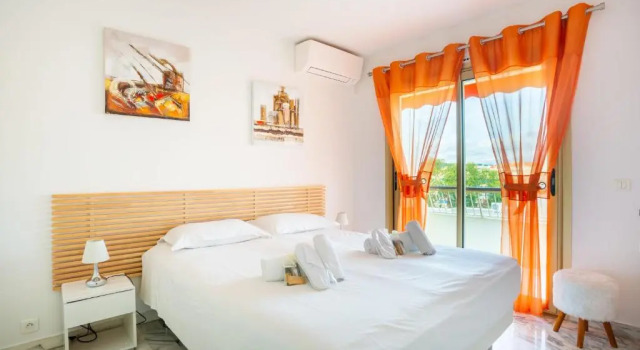 One BDRM flat AC-Congress,Beaches by Olidesi