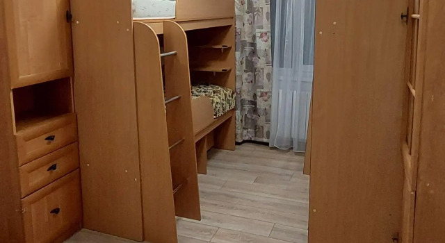 Апартаменты на улице Начдива Онуфриева 26 к2, Забронировать Апартаменты/квартира Отели Городского округа Екатеринбурга - Северный управленческий округ с парковкой, Парковка