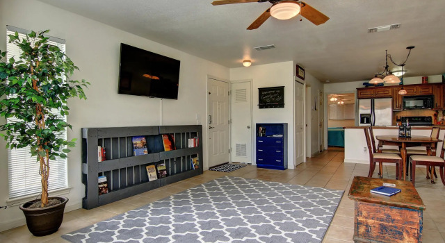 Gracelanda WW C302 in New Braunfels