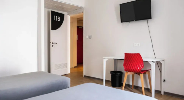 Standard Kolmen hengen huone CIS Lamourelle
