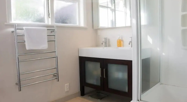 2 Bedroom Garden Oasis in Mount Eden
