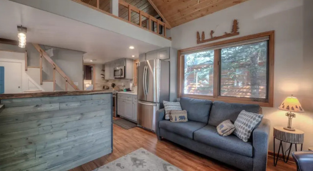 Perfect Getaway Cabin w/ Nearby Hike/bike Trails